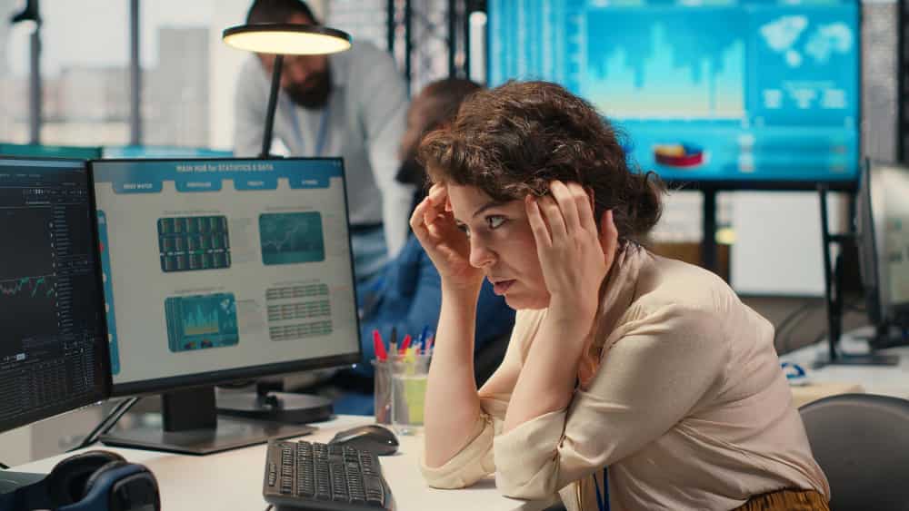 Nova NR-1: o que são riscos psicossociais no trabalho e como prevenir impactos nas empresas